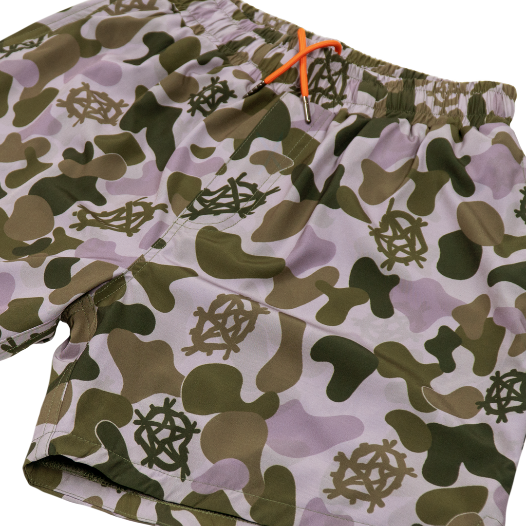 URBAN CAMO PERFORMANCE STAGE SHORTS